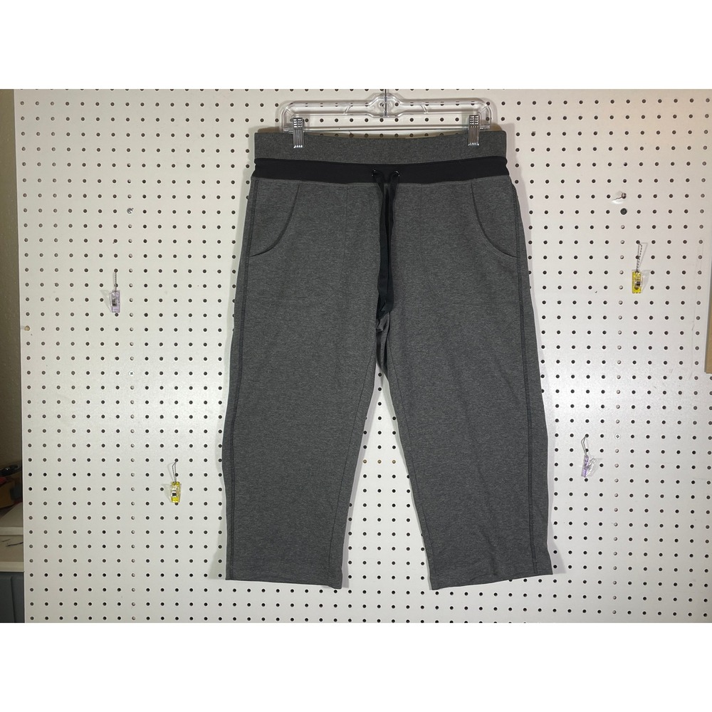 Made for Life Womens Gray Capri Sweatpants Medium NWT Drawstring Pockets Joggers